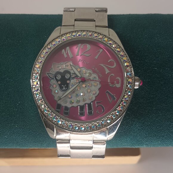 Rare Betsy Johnson Sheep watch with Pink Dial. - Picture 1 of 3